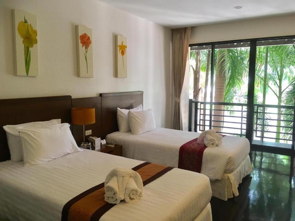 Suwan Golf & Country Club Hotel Nakhon Pathom Eksteriør billede