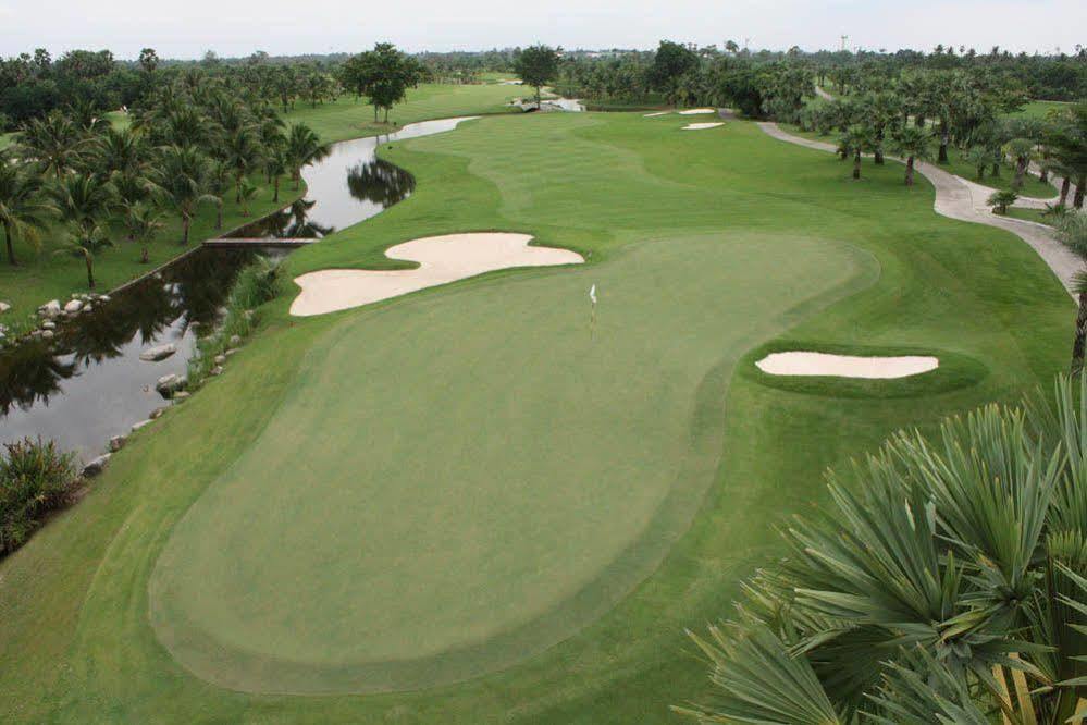 Suwan Golf & Country Club Hotel Nakhon Pathom Eksteriør billede