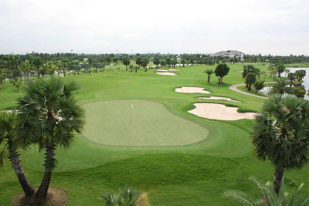 Suwan Golf & Country Club Hotel Nakhon Pathom Eksteriør billede